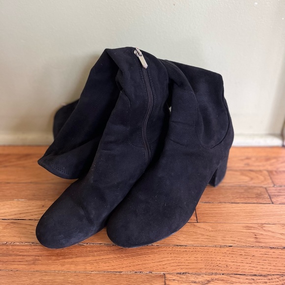 Black suede Sam Edelman knee-high boots, size 8.5 - Picture 3 of 4